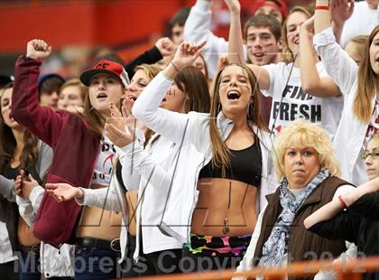 Thumbnail 2 in Maine-Endwell vs. Glens Falls (NYSPHSAA Class B Final) photogallery.