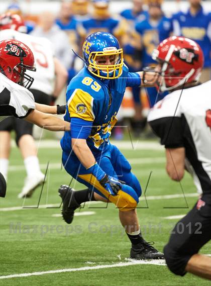 Thumbnail 1 in Maine-Endwell vs. Glens Falls (NYSPHSAA Class B Final) photogallery.