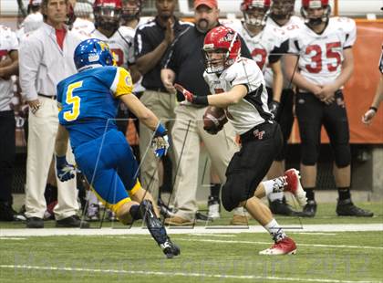 Thumbnail 1 in Maine-Endwell vs. Glens Falls (NYSPHSAA Class B Final) photogallery.
