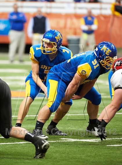 Thumbnail 2 in Maine-Endwell vs. Glens Falls (NYSPHSAA Class B Final) photogallery.