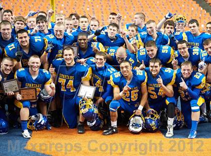 Thumbnail 3 in Maine-Endwell vs. Glens Falls (NYSPHSAA Class B Final) photogallery.