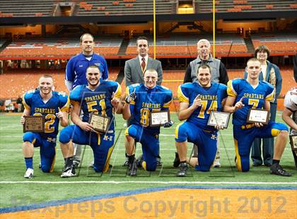 Thumbnail 2 in Maine-Endwell vs. Glens Falls (NYSPHSAA Class B Final) photogallery.