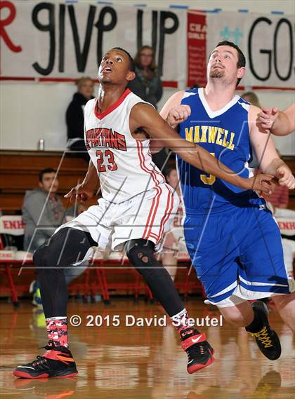 Thumbnail 1 in Maxwell vs. East Nicolaus (Love of the Game) photogallery.