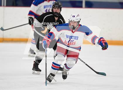 Thumbnail 3 in North Haven/Amity/Cheshire @ West Haven/SHA photogallery.