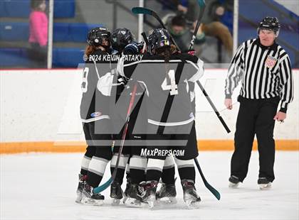 Thumbnail 1 in North Haven/Amity/Cheshire @ West Haven/SHA photogallery.