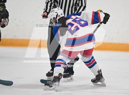 Thumbnail 1 in North Haven/Amity/Cheshire @ West Haven/SHA photogallery.