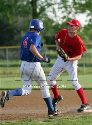 Thumbnail 2 in Highlands vs Cordova (Cordova Easter Tourney) photogallery.