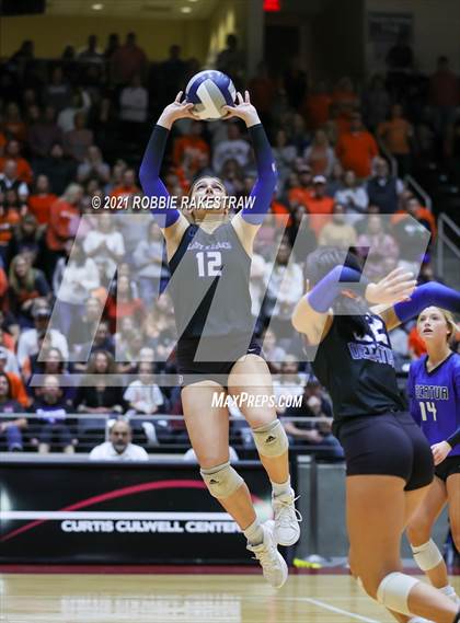Thumbnail 1 in Celina vs. Decatur (UIL Volleyball 4A Finals) photogallery.