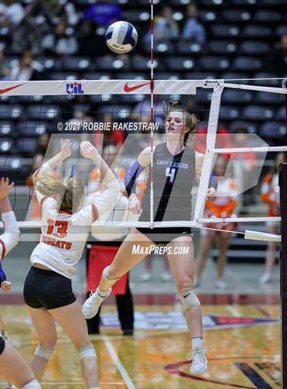 Thumbnail 3 in Celina vs. Decatur (UIL Volleyball 4A Finals) photogallery.