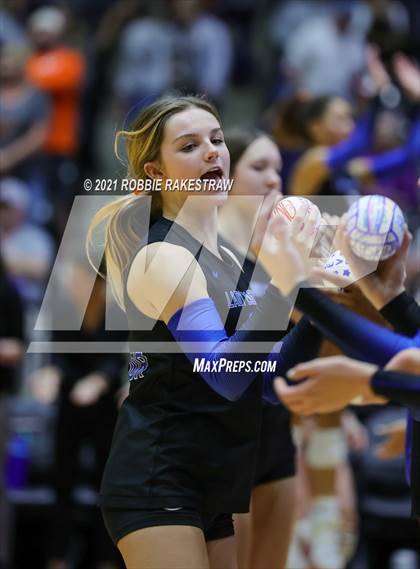 Thumbnail 1 in Celina vs. Decatur (UIL Volleyball 4A Finals) photogallery.