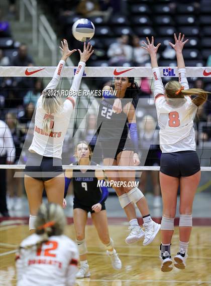 Thumbnail 2 in Celina vs. Decatur (UIL Volleyball 4A Finals) photogallery.