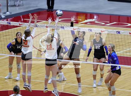 Thumbnail 3 in Celina vs. Decatur (UIL Volleyball 4A Finals) photogallery.