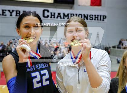 Thumbnail 3 in Celina vs. Decatur (UIL Volleyball 4A Finals) photogallery.