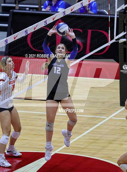 Thumbnail 2 in Celina vs. Decatur (UIL Volleyball 4A Finals) photogallery.