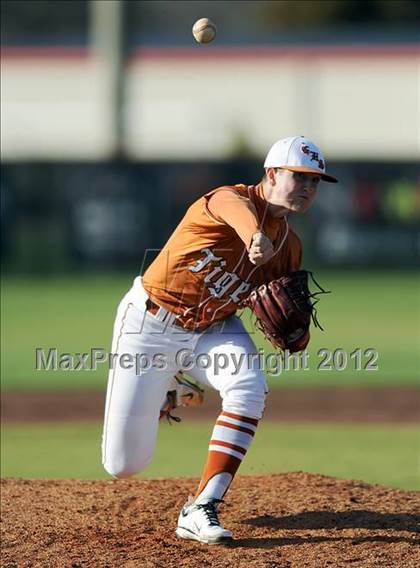 Thumbnail 3 in Buckhorn @ Grissom photogallery.