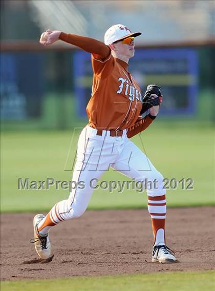 Thumbnail 3 in Buckhorn @ Grissom photogallery.