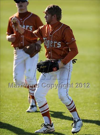 Thumbnail 3 in Buckhorn @ Grissom photogallery.