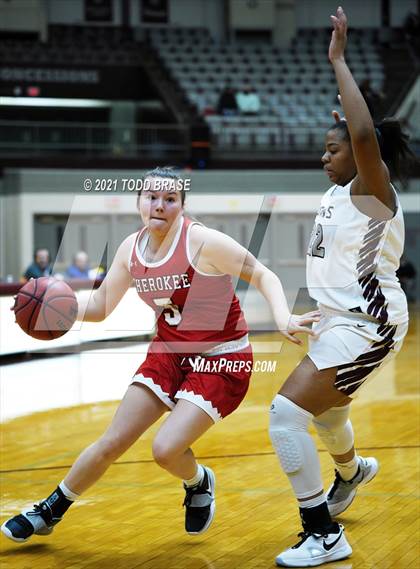 Thumbnail 2 in Cherokee @ Dobyns-Bennett photogallery.