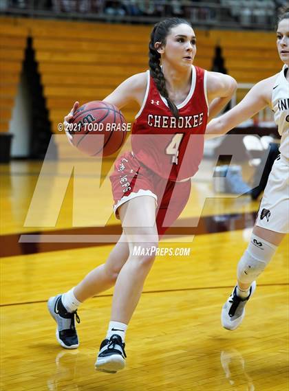 Thumbnail 2 in Cherokee @ Dobyns-Bennett photogallery.