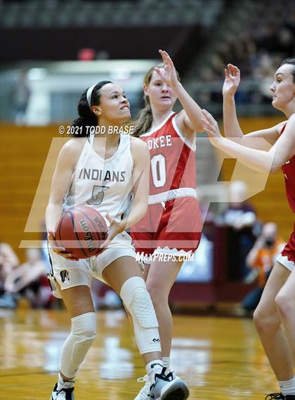 Thumbnail 2 in Cherokee @ Dobyns-Bennett photogallery.