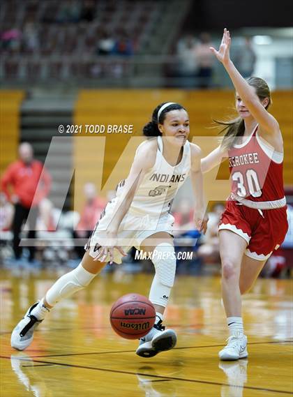 Thumbnail 2 in Cherokee @ Dobyns-Bennett photogallery.