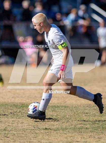 Thumbnail 1 in First Flight vs. Hickory (NCHSAA 3A Final) photogallery.
