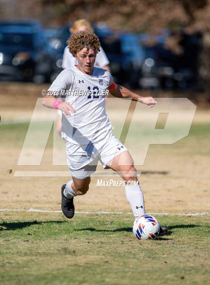 Thumbnail 3 in First Flight vs. Hickory (NCHSAA 3A Final) photogallery.
