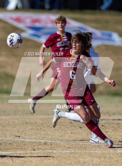 Thumbnail 3 in First Flight vs. Hickory (NCHSAA 3A Final) photogallery.