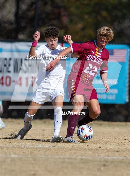 Thumbnail 2 in First Flight vs. Hickory (NCHSAA 3A Final) photogallery.