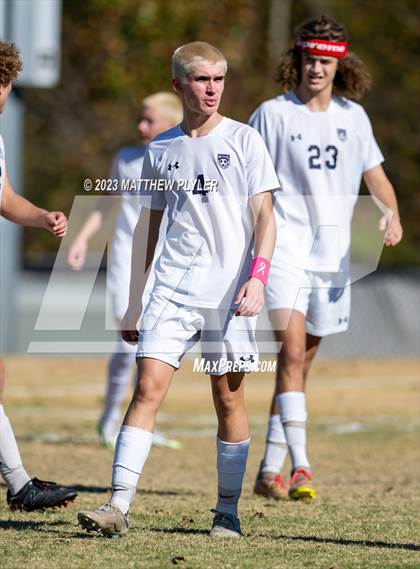Thumbnail 1 in First Flight vs. Hickory (NCHSAA 3A Final) photogallery.