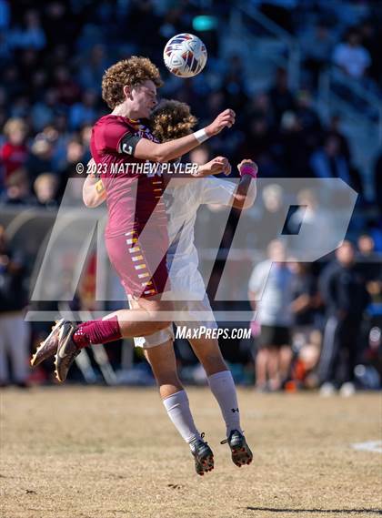 Thumbnail 1 in First Flight vs. Hickory (NCHSAA 3A Final) photogallery.