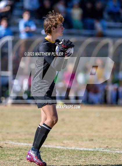 Thumbnail 3 in First Flight vs. Hickory (NCHSAA 3A Final) photogallery.