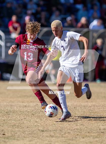 Thumbnail 1 in First Flight vs. Hickory (NCHSAA 3A Final) photogallery.