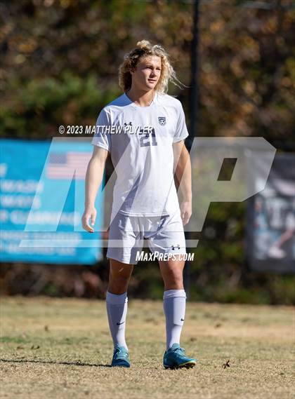 Thumbnail 2 in First Flight vs. Hickory (NCHSAA 3A Final) photogallery.