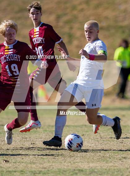 Thumbnail 3 in First Flight vs. Hickory (NCHSAA 3A Final) photogallery.