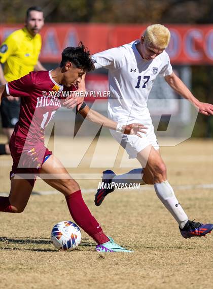 Thumbnail 1 in First Flight vs. Hickory (NCHSAA 3A Final) photogallery.