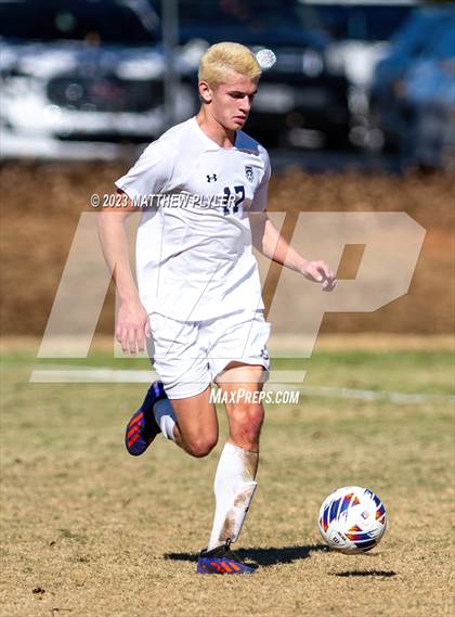 Thumbnail 3 in First Flight vs. Hickory (NCHSAA 3A Final) photogallery.
