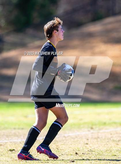 Thumbnail 2 in First Flight vs. Hickory (NCHSAA 3A Final) photogallery.