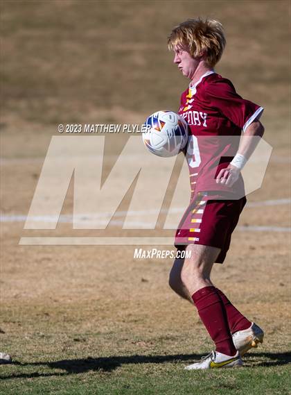 Thumbnail 3 in First Flight vs. Hickory (NCHSAA 3A Final) photogallery.