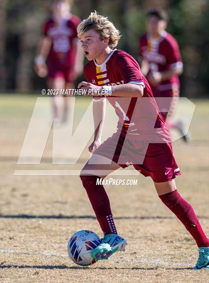Thumbnail 3 in First Flight vs. Hickory (NCHSAA 3A Final) photogallery.