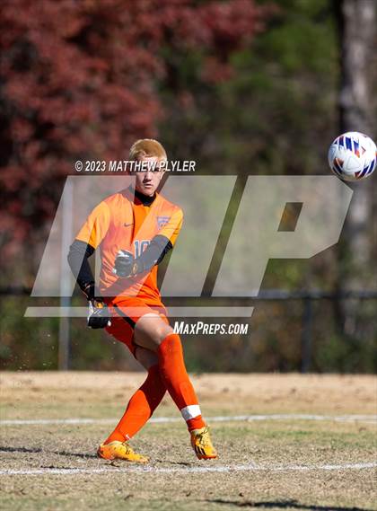 Thumbnail 2 in First Flight vs. Hickory (NCHSAA 3A Final) photogallery.