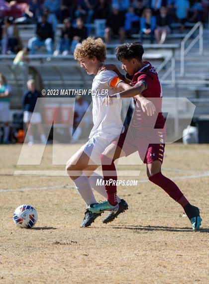 Thumbnail 2 in First Flight vs. Hickory (NCHSAA 3A Final) photogallery.