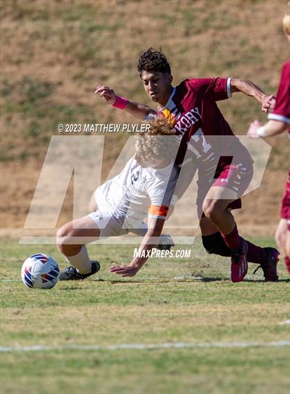 Thumbnail 2 in First Flight vs. Hickory (NCHSAA 3A Final) photogallery.