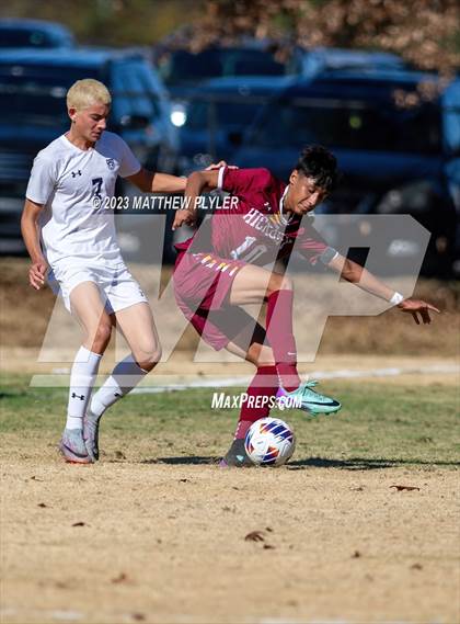 Thumbnail 3 in First Flight vs. Hickory (NCHSAA 3A Final) photogallery.