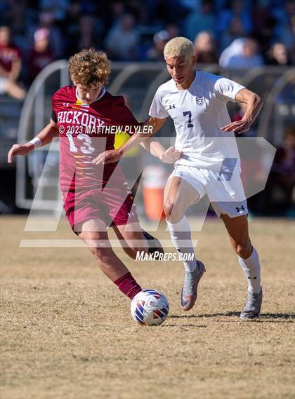Thumbnail 2 in First Flight vs. Hickory (NCHSAA 3A Final) photogallery.