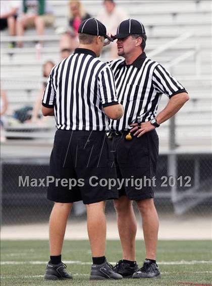 Thumbnail 3 in Wheat Ridge vs. Smoky Hill photogallery.