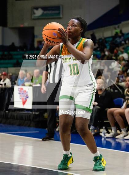 Thumbnail 2 in Blythewood vs Summerville (SCHSL 5A-D1 Final) photogallery.