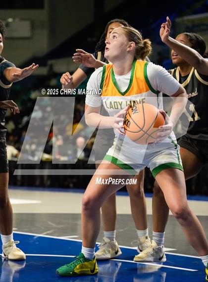 Thumbnail 2 in Blythewood vs Summerville (SCHSL 5A-D1 Final) photogallery.