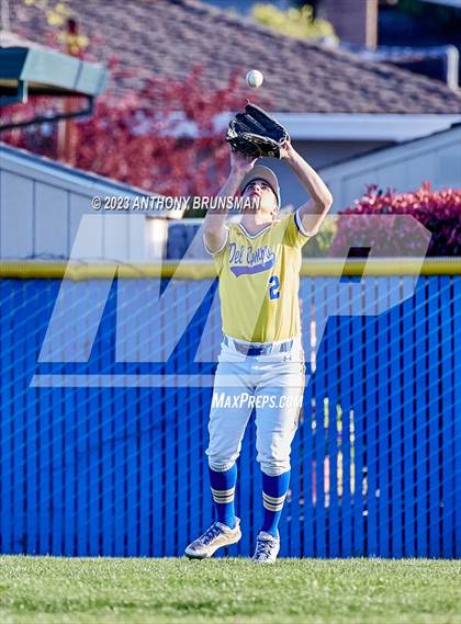 Thumbnail 3 in Rio Americano vs. Del Campo photogallery.