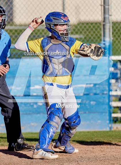 Thumbnail 2 in Rio Americano vs. Del Campo photogallery.